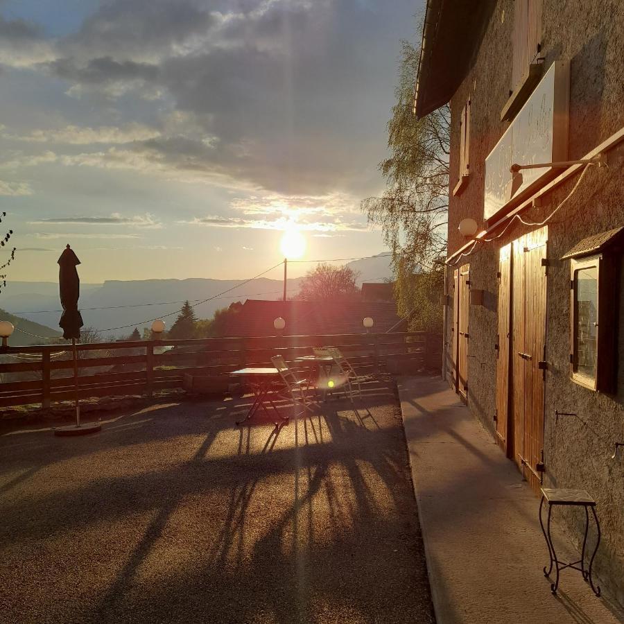 Auberge Du Grand Joly Sainte-Agnes  Luaran gambar